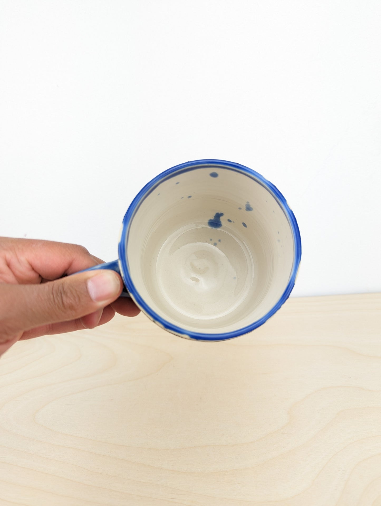 Lacey Sky Blue Mug