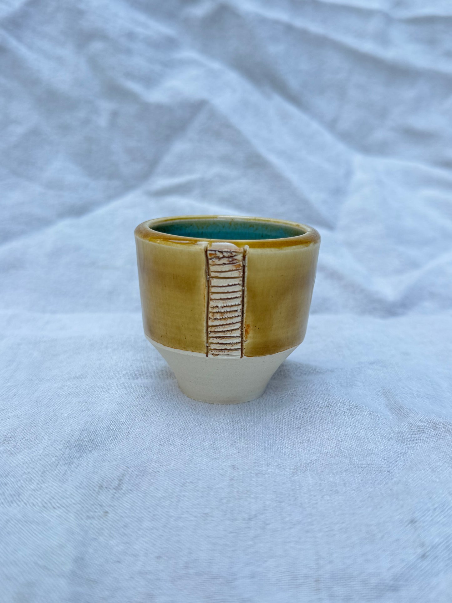 Small cup strike anywhere match holder