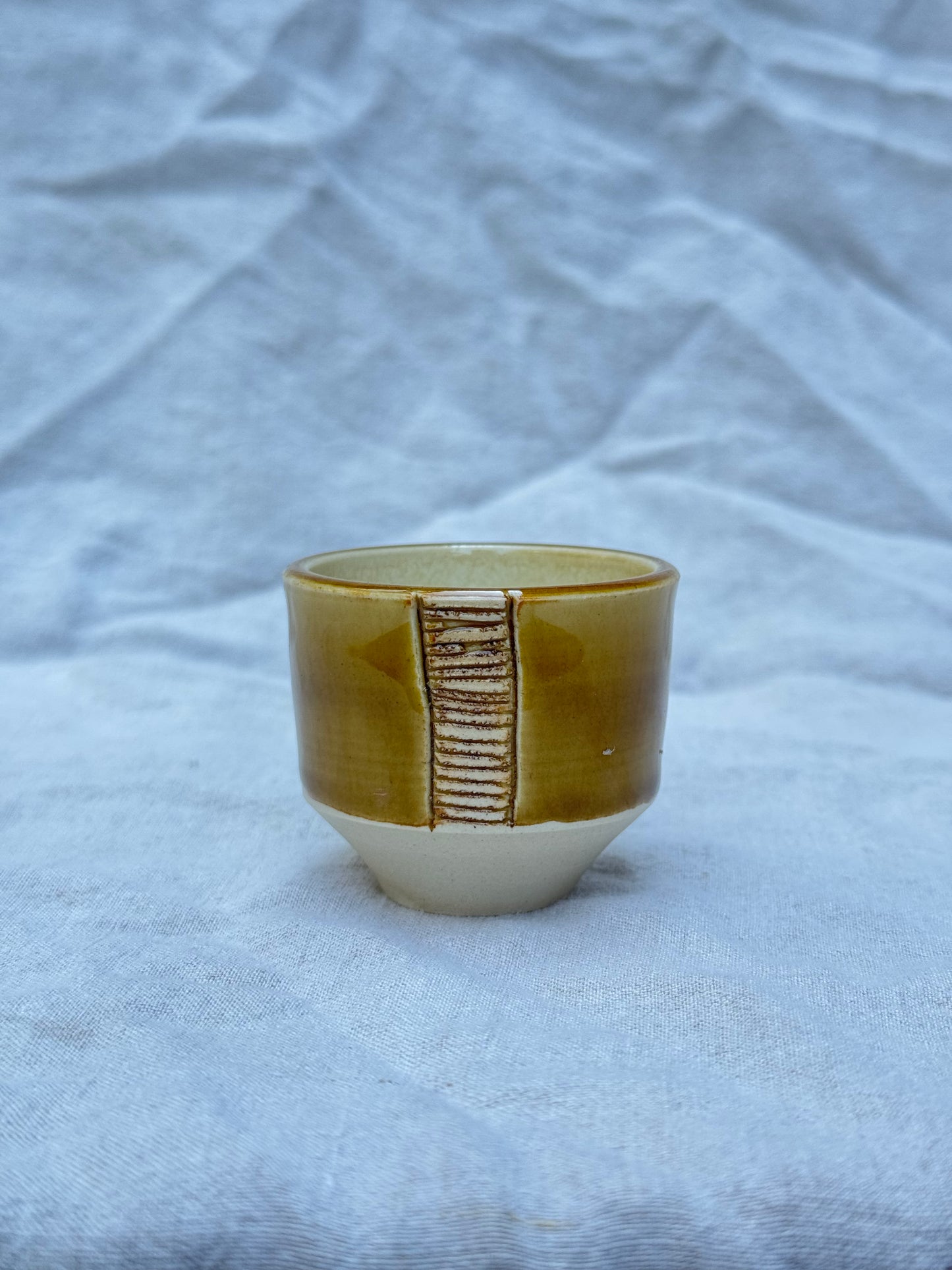 Small cup strike anywhere match holder