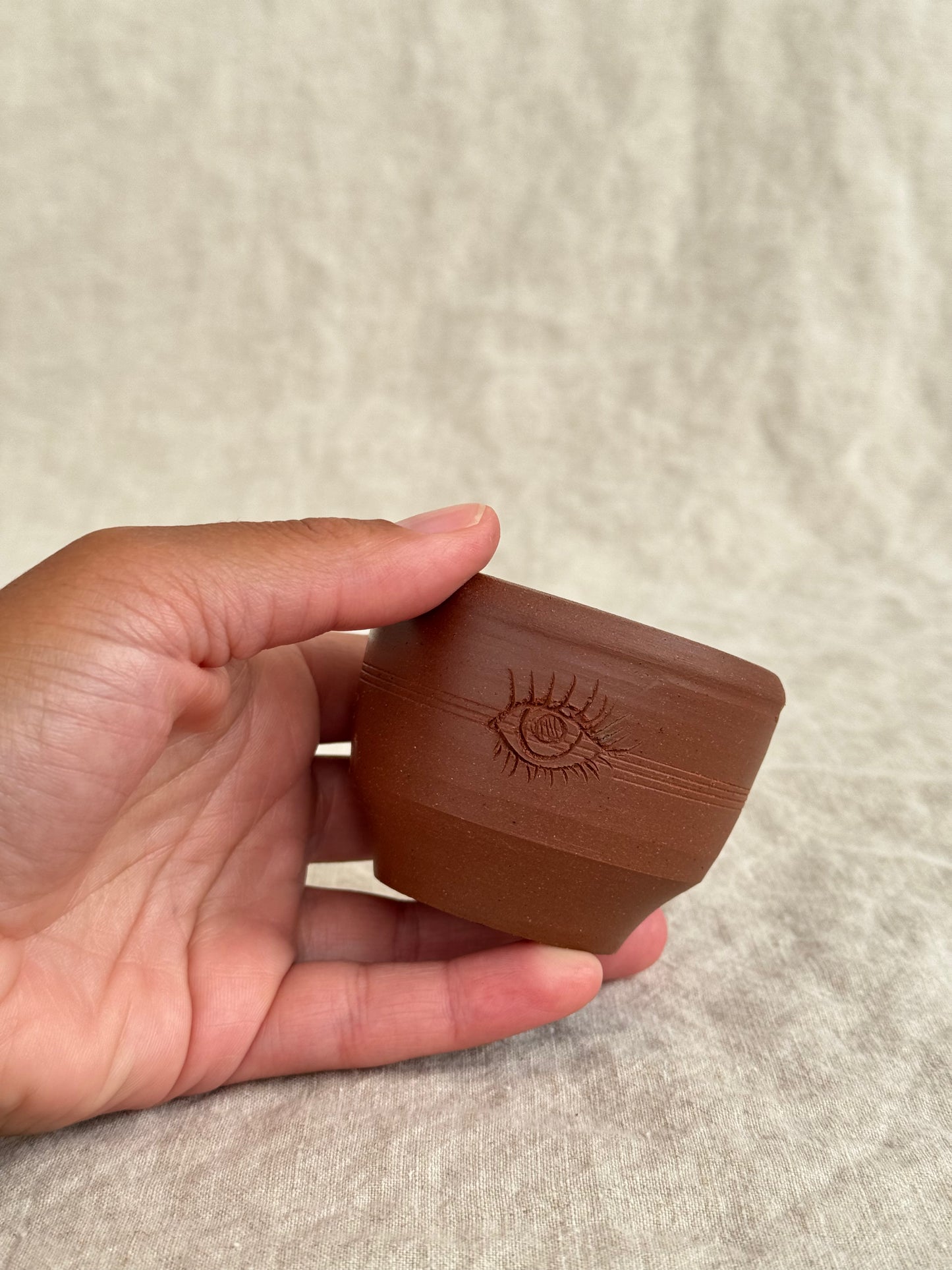 Small eye cup strike anywhere match holder