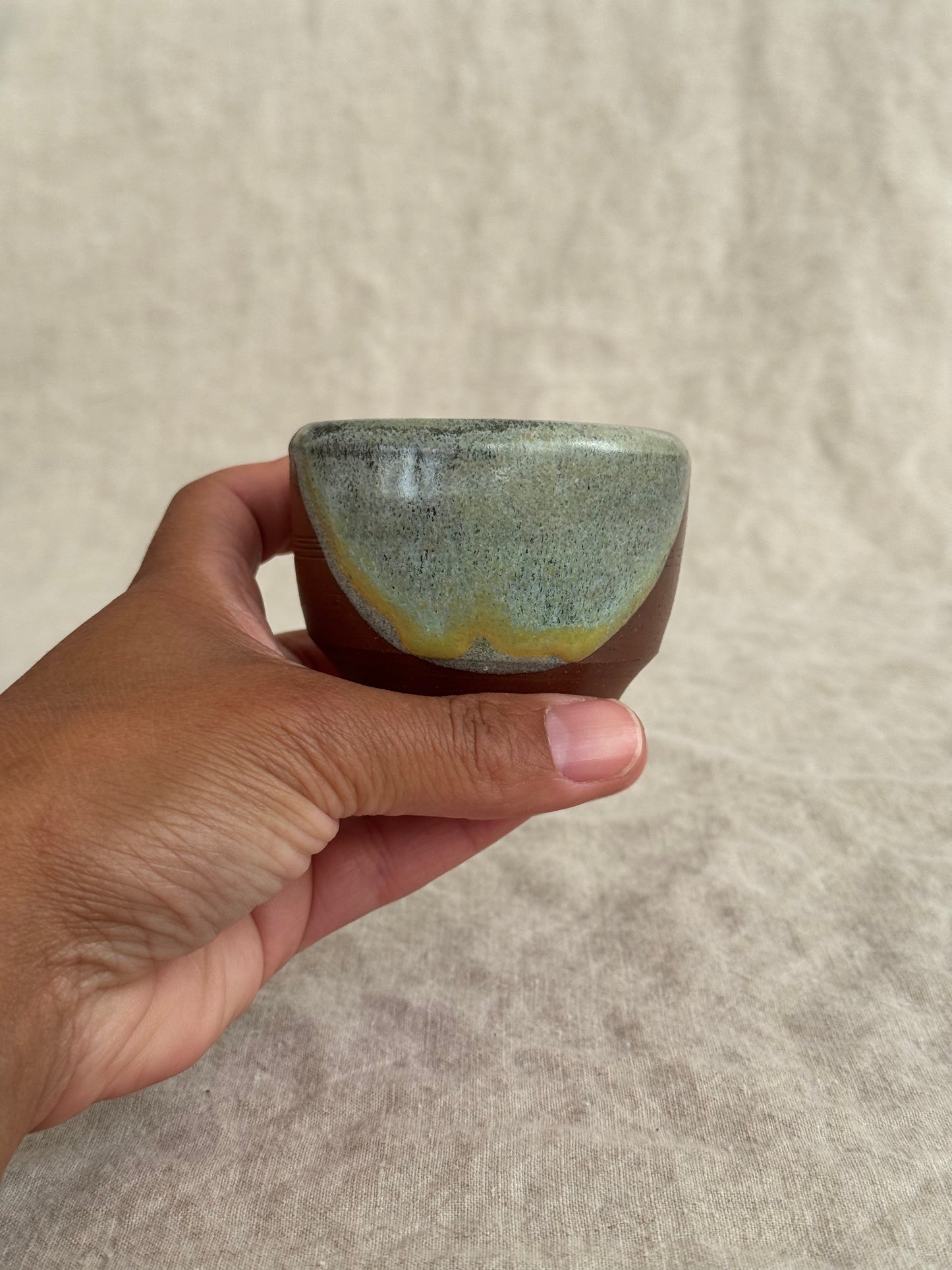 Small eye cup strike anywhere match holder