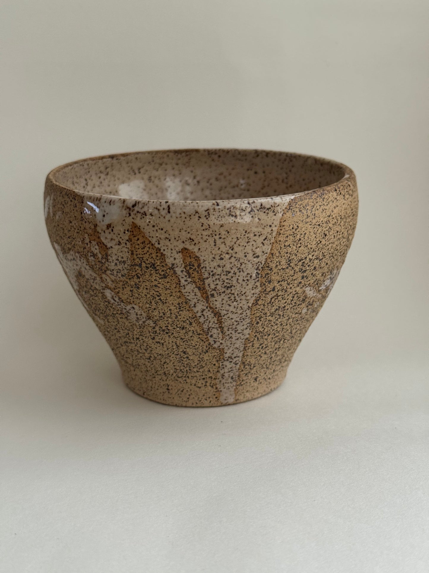 Graduated Stacking bowls in Bleeding Spec