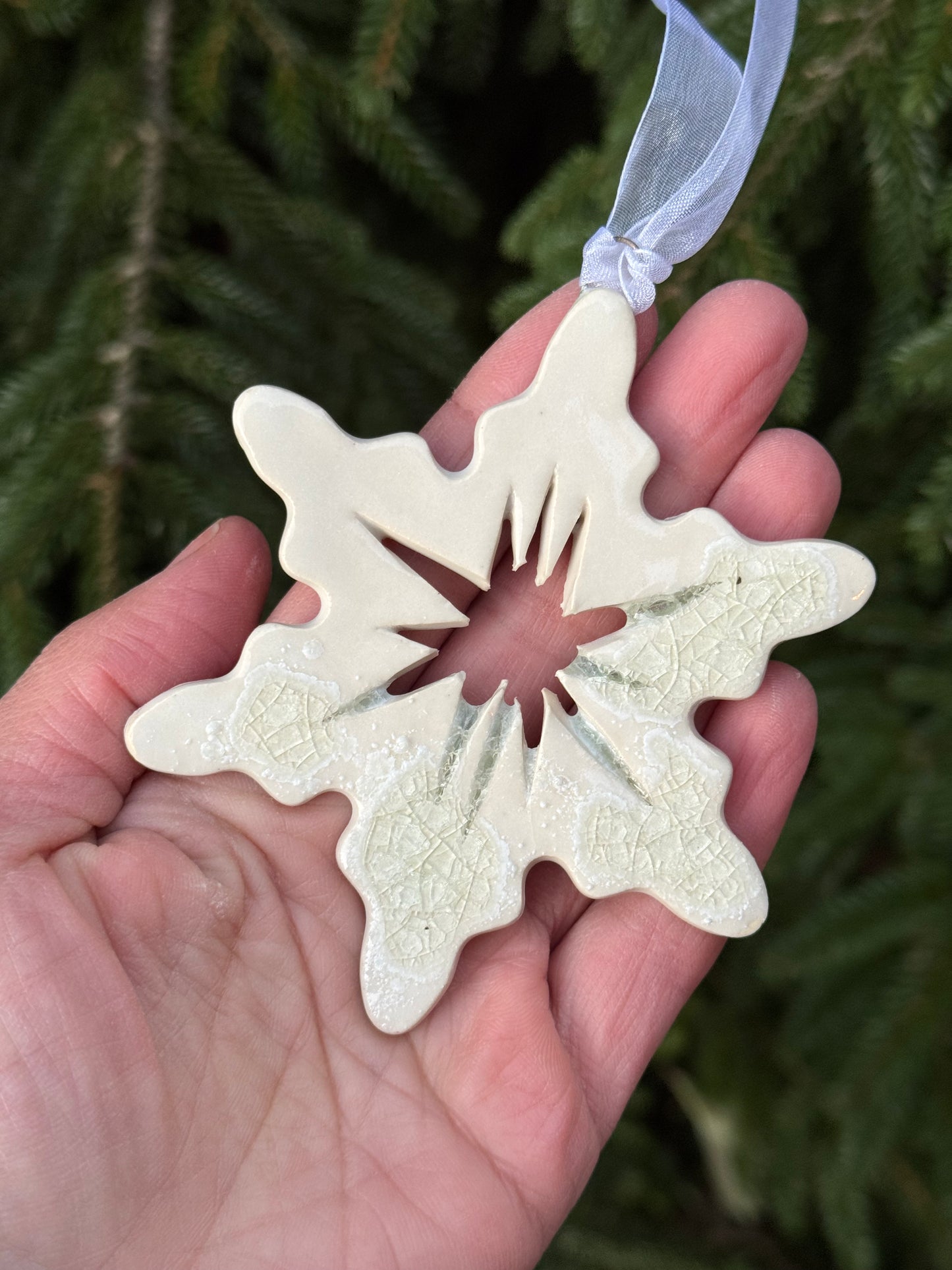 Sparkling Snowflake Ornamnet