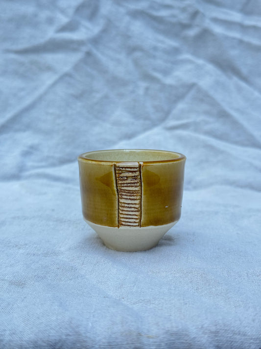 Small cup strike anywhere match holder