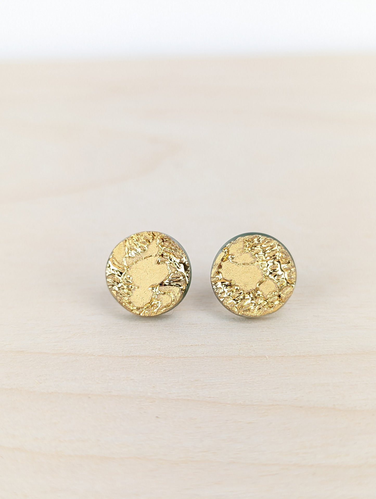Matte golds Studs with Shiny Lace Inlay